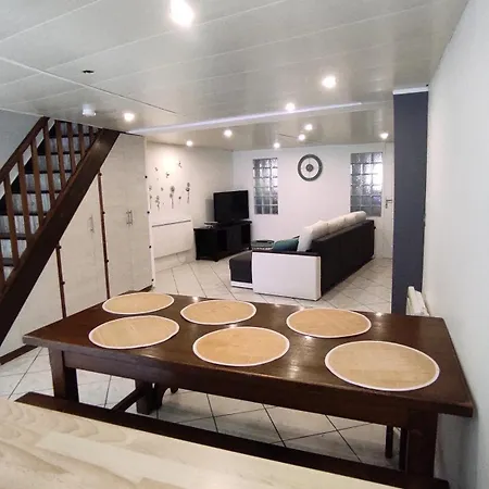 Proche Puydufou 绍莱