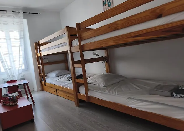 Proche Puydufou Σολέ